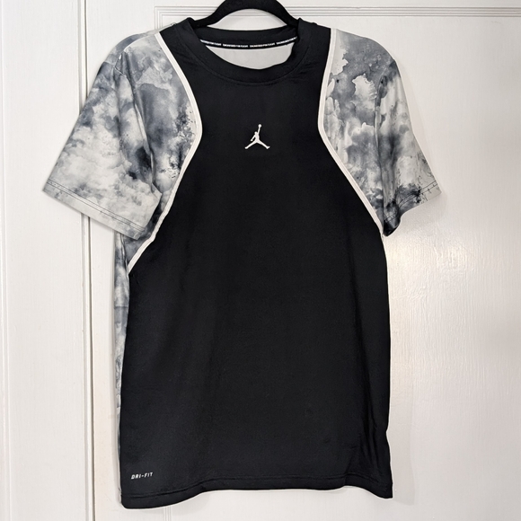 Jordan Black and Gray Tie-Dye T-Shirt - Picture 1 of 6